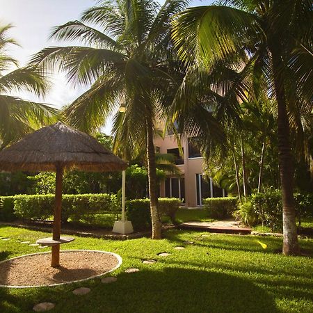 Hermoso departamento a pocos pasos de la playa Cancún Exterior foto
