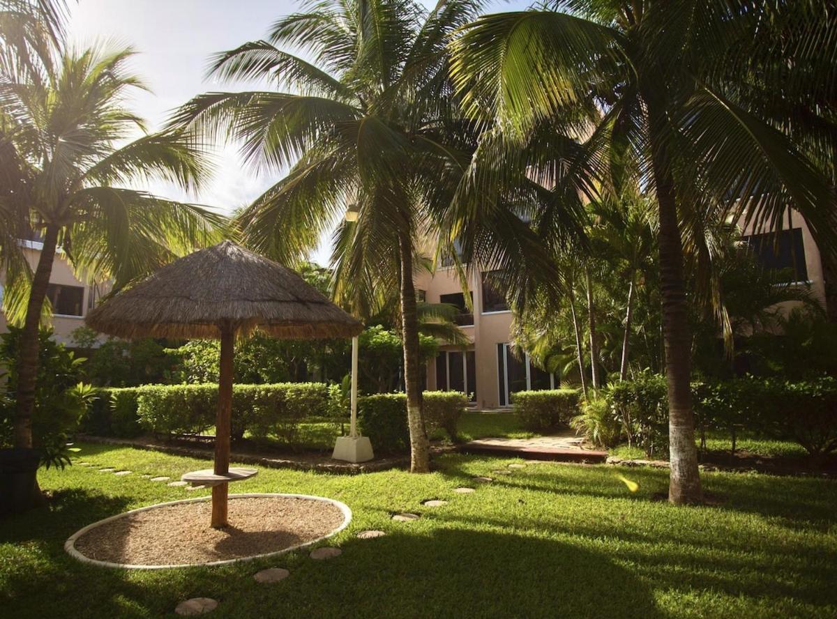 Hermoso departamento a pocos pasos de la playa Cancún Exterior foto
